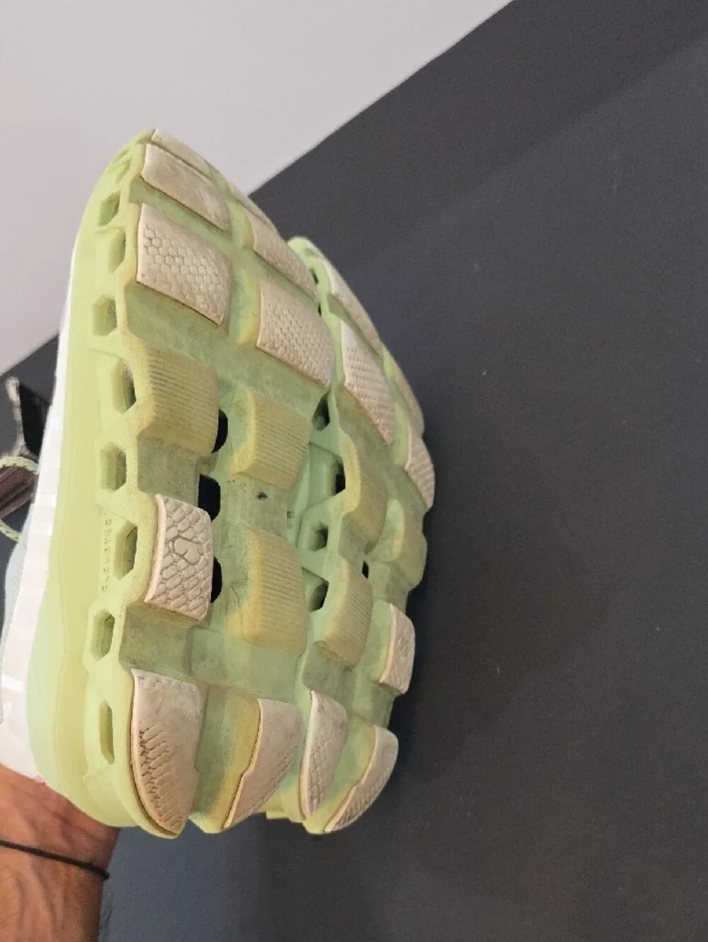 On Running CloudMonster Women’s Gray Sneakers with Lime & Coral Size 9.5
